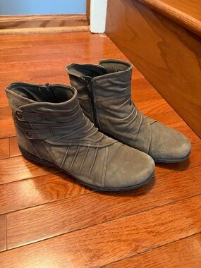 Rockport Cobb Hill boots Brown ankle boots